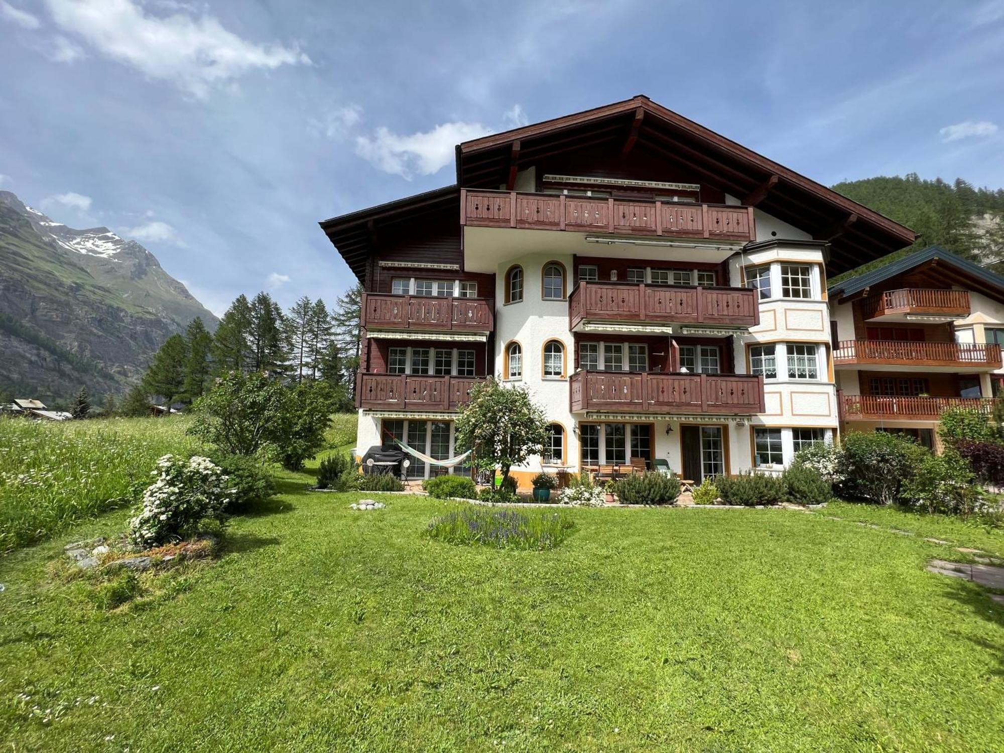 Haus Vira Lejlighed Zermatt Eksteriør billede